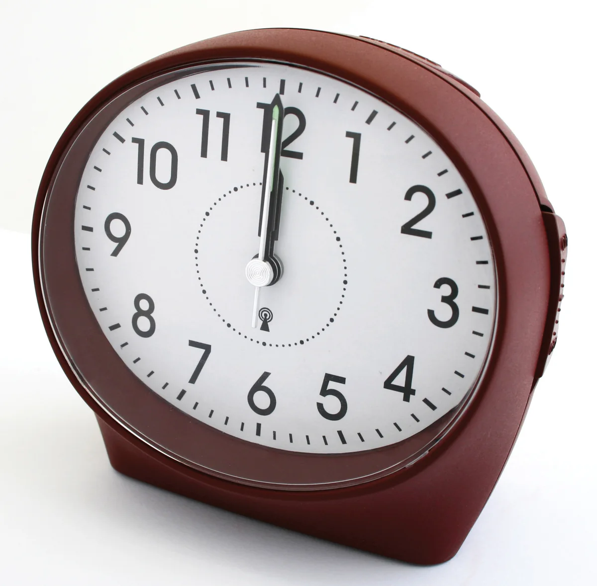 R856DCF radio controlled table clock in brown
